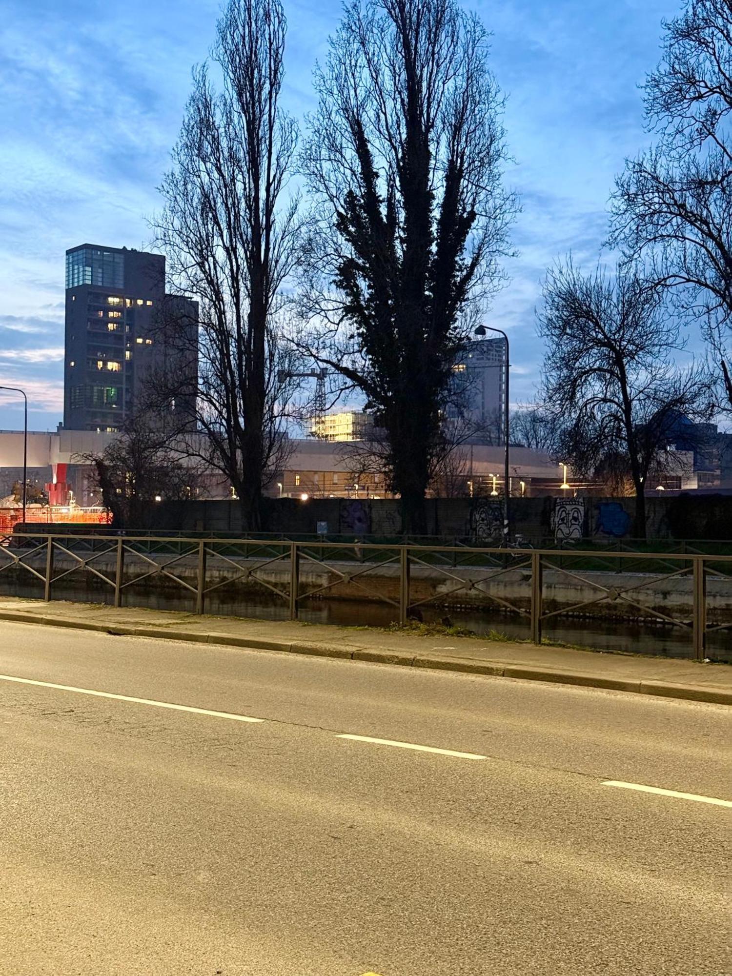 Naviglio - Eleganza E Relax A 2 Min Dalla M4 E Dai Navigli Milan