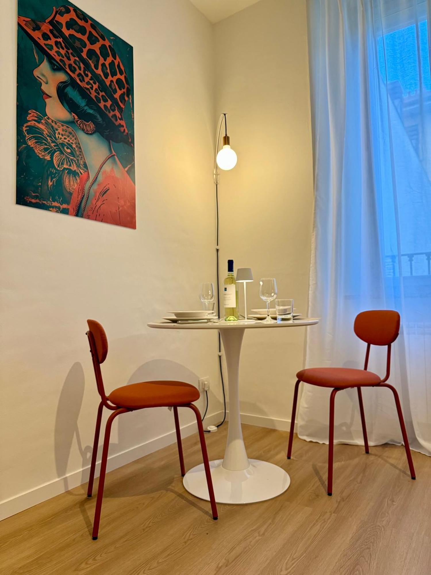 Naviglio - Eleganza E Relax A 2 Min Dalla M4 E Dai Navigli Apartment